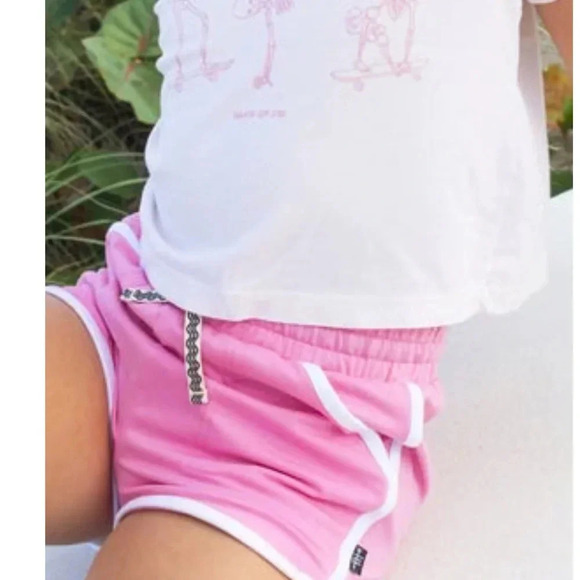 NWT feather 4 arrow Daisy Track Shorts in Prism Pink - Picture 2 of 9